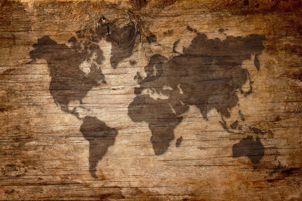 Mapa-mundo em tábuas antigas — design completo