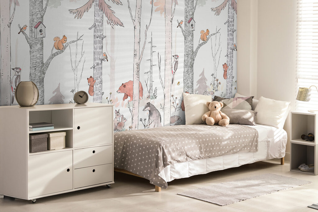 Animais entre caules finos — interior 3