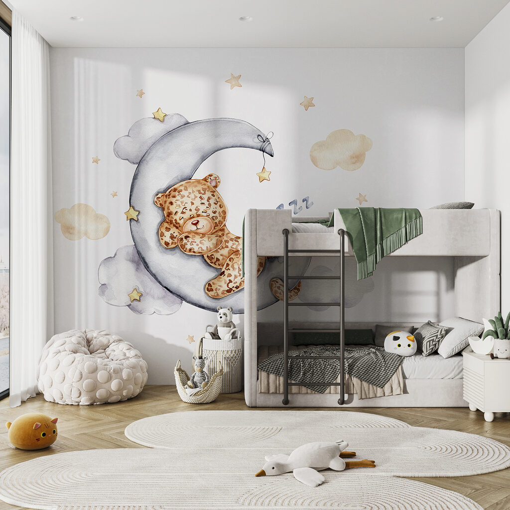 Gatinho malhado na lua — interior 1