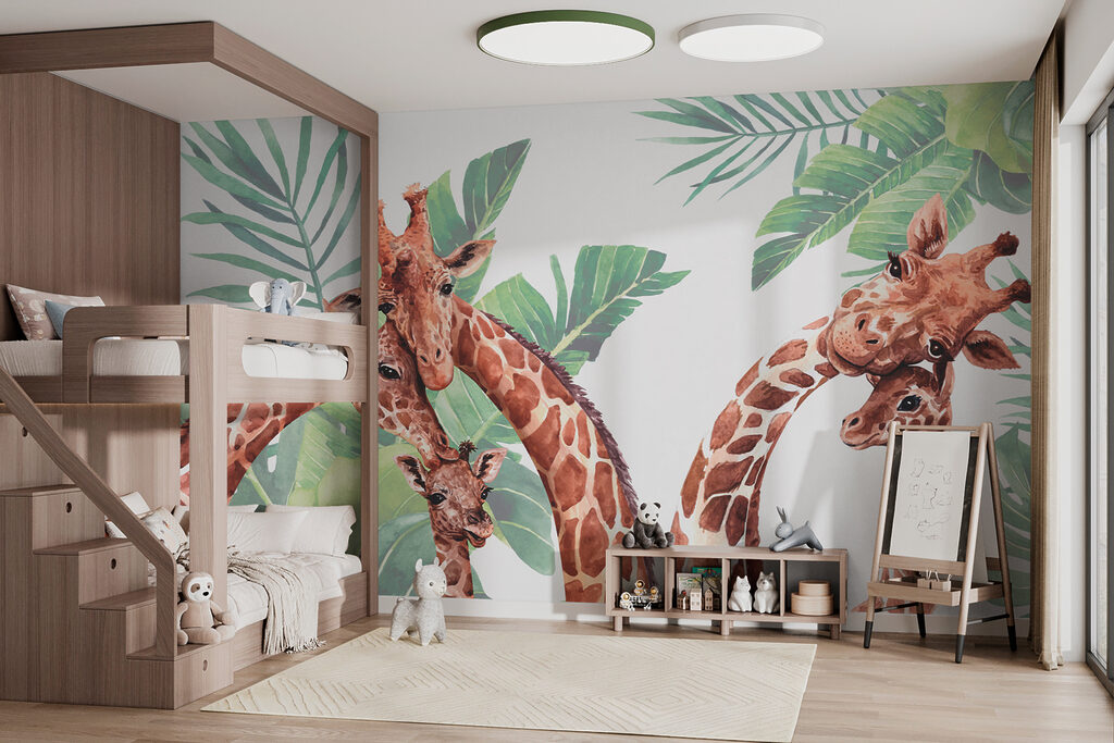 Girafas entre folhagem tropical num interior