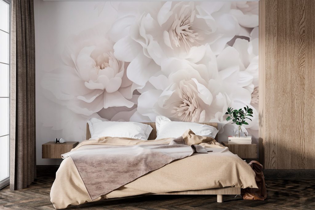 Flores brancas a dissolver-se num interior