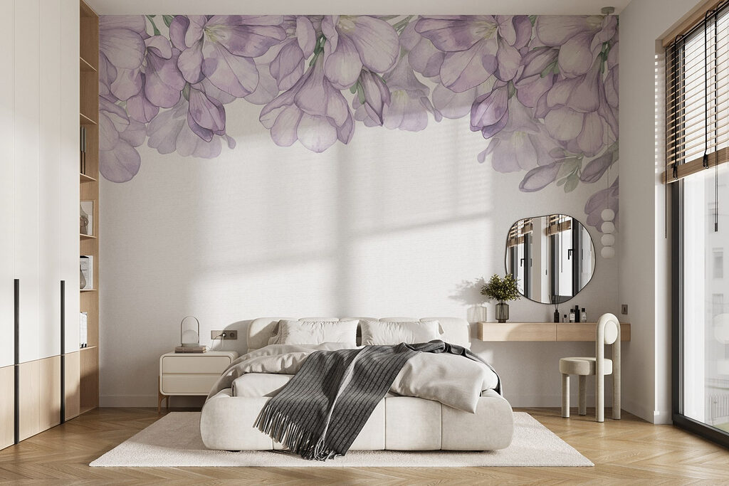 Flores lilás no topo — interior 1