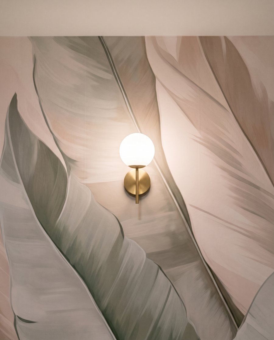 Folhas claras sobrepostas — detalhe
