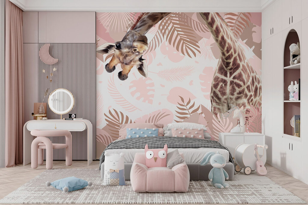 Girafa entre folhas tropicais — interior 5