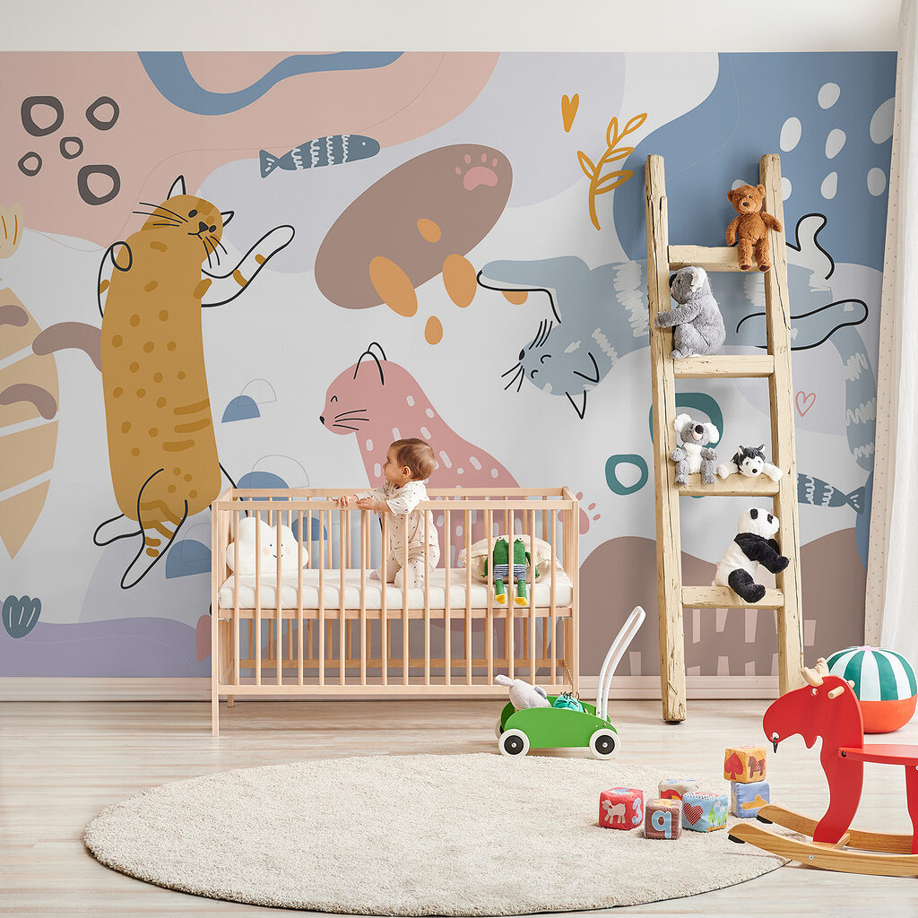 Gatos brincalhões entre cores — interior 1